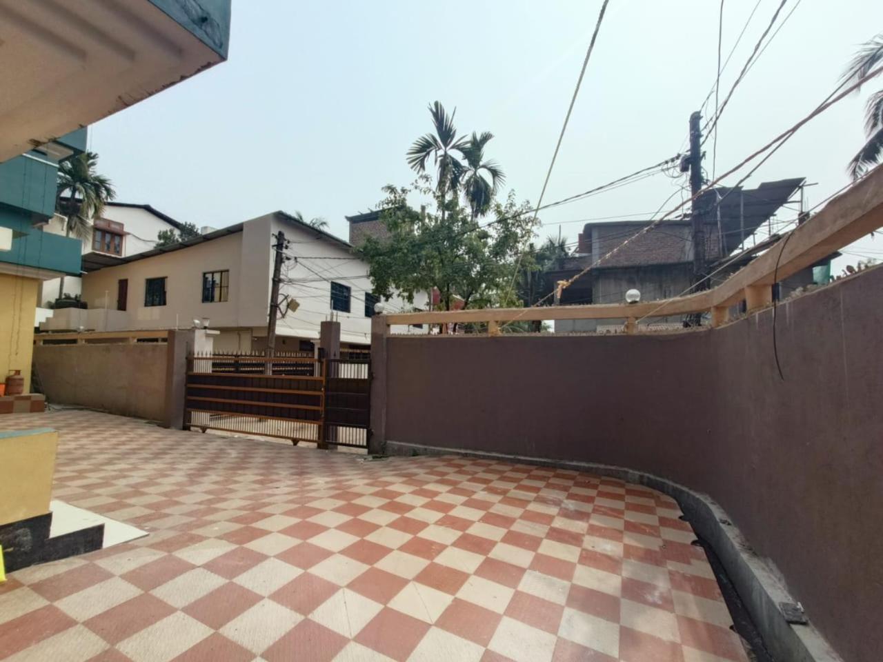 גווהטי Dubori Homestay מראה חיצוני תמונה